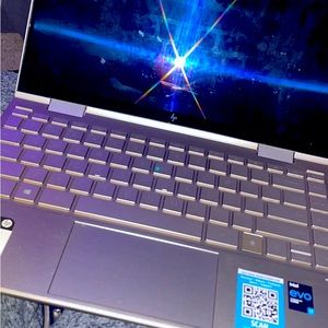 Hp envy X360m intel evo edition 15.6 screen inch, color sliver brand new